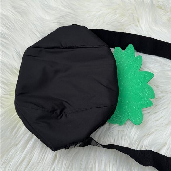 Victoria's Secret Pink Limited Ed Pineapple Black Lunch Beach Cooler Bag. - Picture 4 of 9